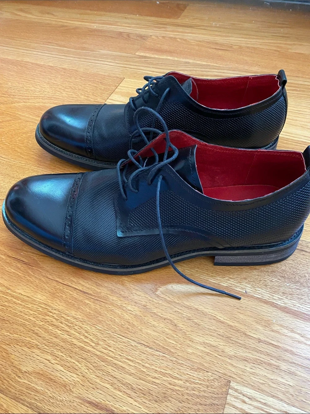 Steve Madden P-Lesko Black Leather Lace-Up Oxfords with Red Interior size 13